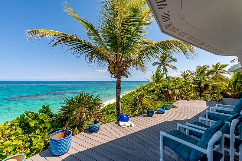 Abaco, Bahamas, ocean beach setting, Dock, Convenient to Hope Town, Tropical in Hope Town, Abaco, Bahamas — photo 2