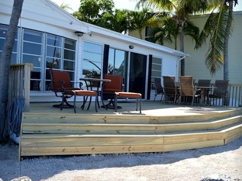 Charming Fishing Bungalow on the Bay – Waterfront Retreat in Long Key in Layton, Florida, United States — photo 2