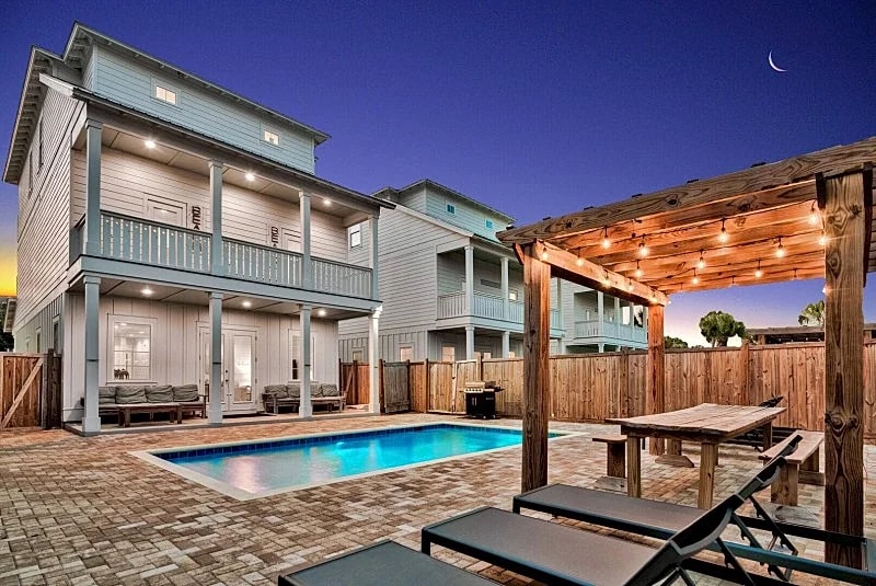 Sea Splash | Beach Views | Game Room | Huge Heated Pool | Weddings in Miramar Beach, Florida, United States — photo 1