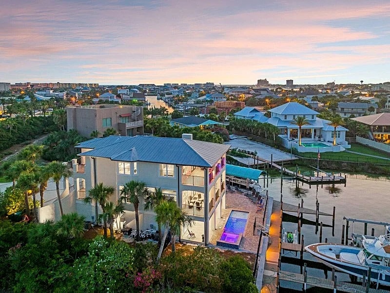 Sun Kissed | Waterfront Mansion | Boat Slips | Pool | Game Room | Beach Views in Destin, Florida, United States — photo 4