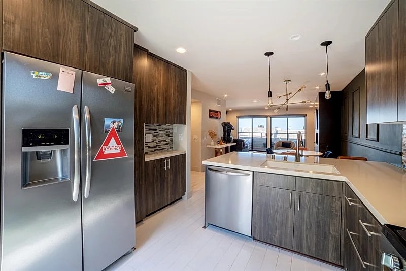 Elegant Ocean View Townhome in the Heart of Hollywood Riviera, Near Redondo Beach in Redondo Beach, California, United States — photo 4