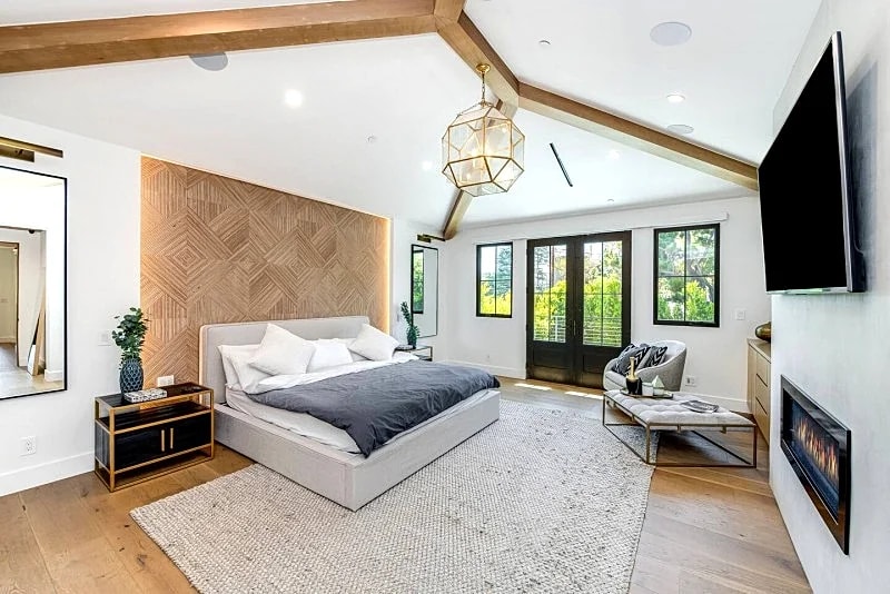 Exquisite modern/farmhouse w/pool, office, bbq in Los Angeles, California, United States — photo 3