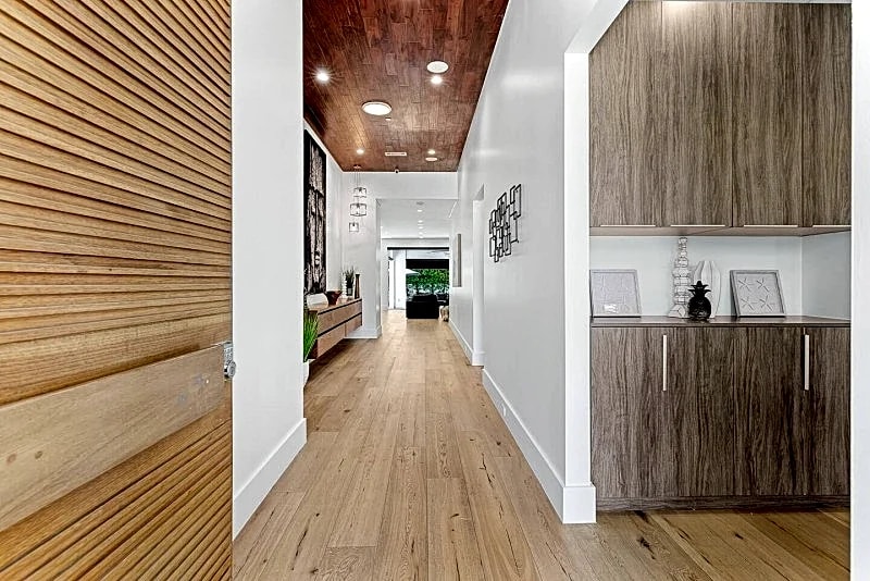 Gorgeous Modern Farmhouse w/pool, office, outdoor in Los Angeles, California, United States — photo 5