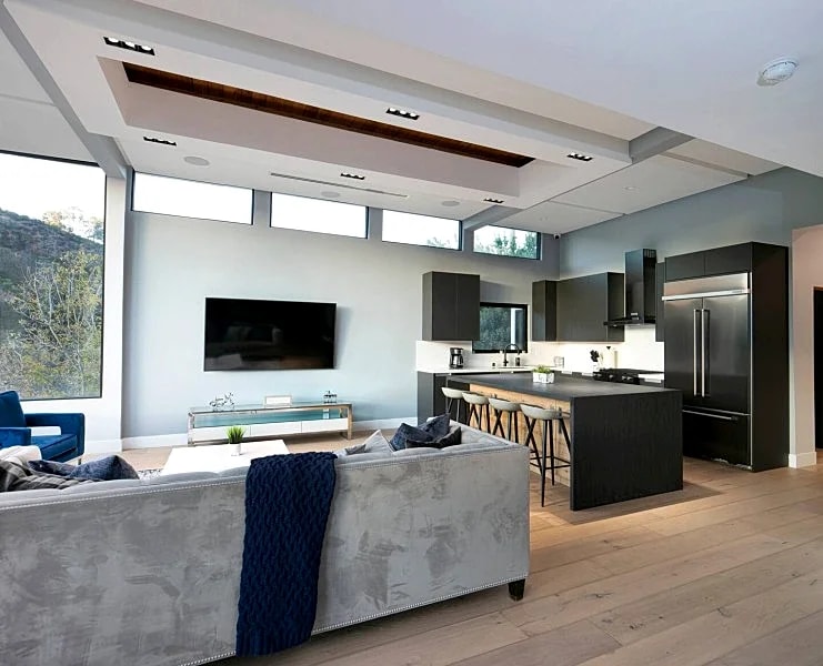 Serene and Private Amazing HH Home!!! in Los Angeles, California, United States — photo 4