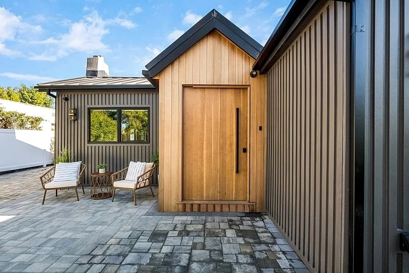 WeHo Oasis — Complete Remodeled Dream Home! in Los Angeles, California, United States — photo 5