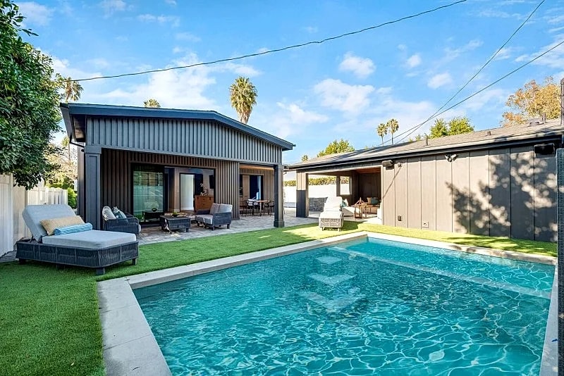 WeHo Oasis — Complete Remodeled Dream Home! in Los Angeles, California, United States — photo 2