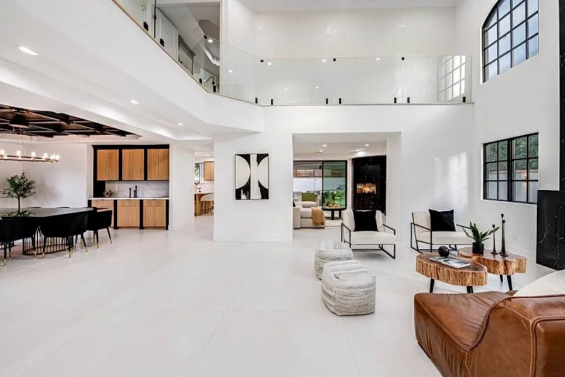 Spanish Modern Elegant Fam Home