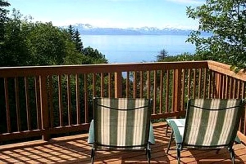 Canyon Creek Cabin - Homer Lakefront Lodging, AK in Homer, Alaska, United States — photo 3