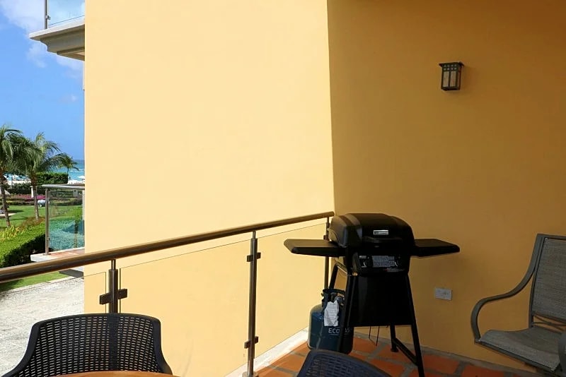 BEACHFRONT- EAGLE BEACH - OCEANIA RESORT - Divine Leisure 2BR condo - BC255 in Oranjestad, Aruba — photo 5