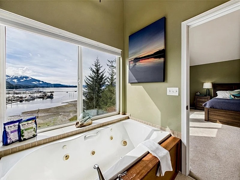 Wall to Wall Ocean & Mountain Views in Juneau, Alaska, United States — photo 2