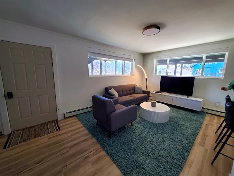 Updated Douglas Apartment, Close to Sandy Beach in Juneau, Alaska, United States — photo 3