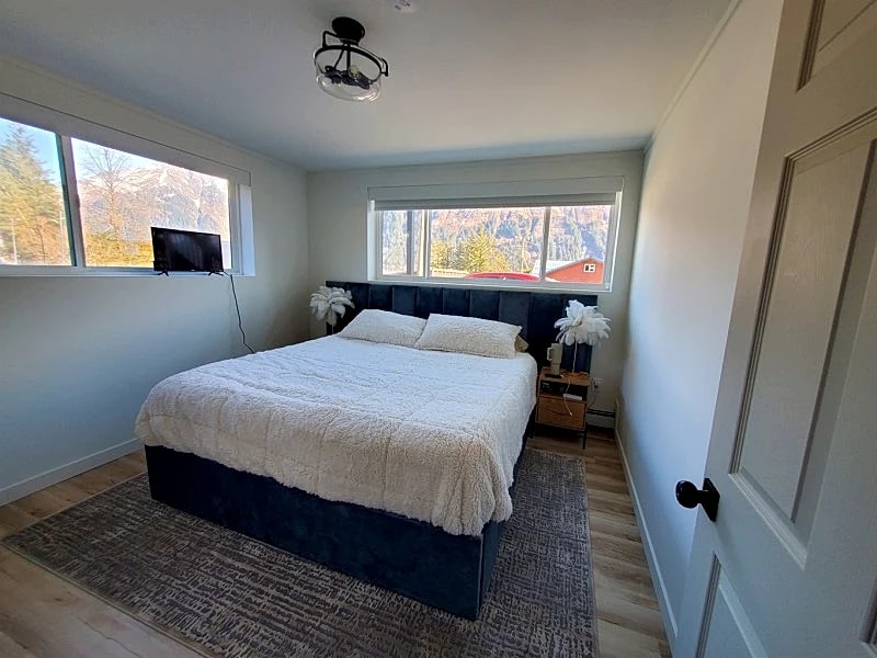 Updated Douglas Apartment, Close to Sandy Beach in Juneau, Alaska, United States — photo 2