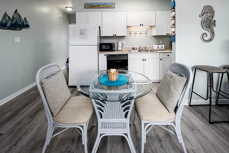 Sandy Pointe 205 in Okaloosa Island, Florida, United States — photo 5