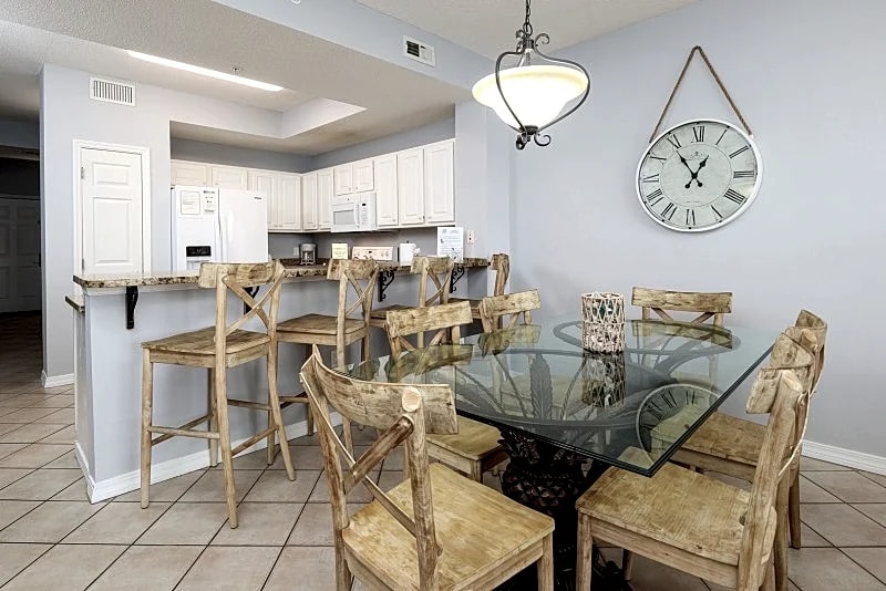 Gulf Dunes Unit 613 in Okaloosa Island, Florida, United States — photo 4
