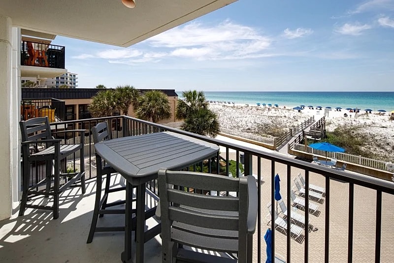 Sea Oats 305 in Okaloosa Island, Florida, United States — photo 2