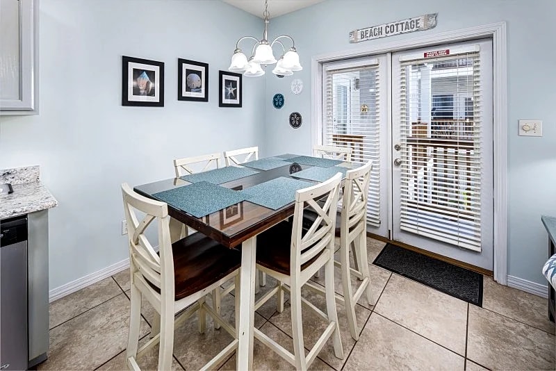 Sunset Cottages 2B in Okaloosa Island, Florida, United States — photo 2