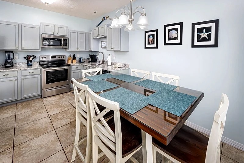 Sunset Cottages 2B in Okaloosa Island, Florida, United States — photo 3
