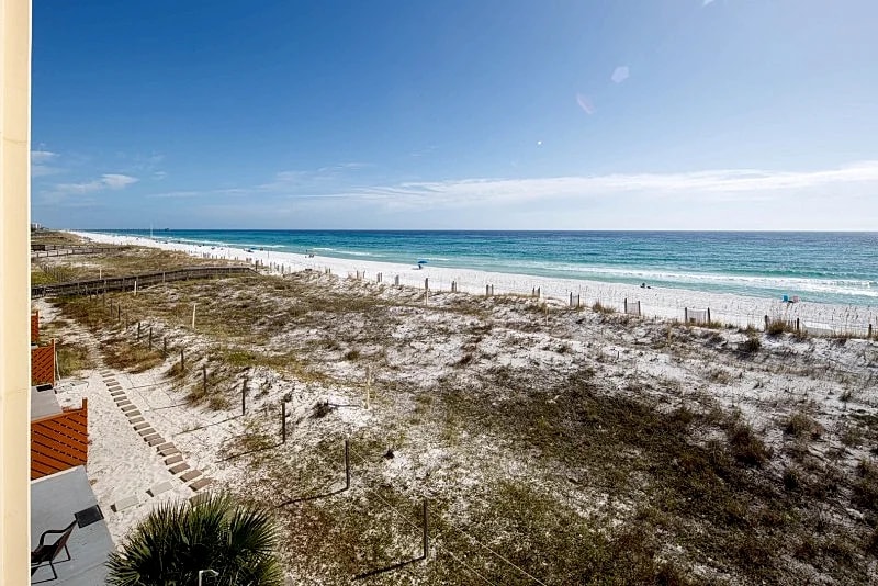Surf Dweller Unit 312 in Okaloosa Island, Florida, United States — photo 5