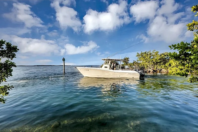 3 Level, 3 bedroom, 4 balconies, 2 bathroom Townhouse with Ocean Views in Key Largo, Florida, United States — photo 3
