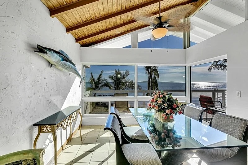 Beautiful Ocean Front Villa! in Key Largo, Florida, United States — photo 4