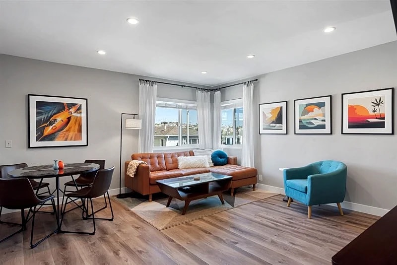 Charming Hermosa Beach Retreat – Cozy 2-Bedroom Escape with A/C and Garage in Hermosa Beach, California, United States — photo 4