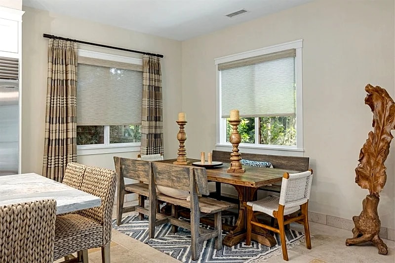 706 Catalina Beautiful Executive Townhome With AC In South Redondo Beach! in Redondo Beach, California, United States — photo 2