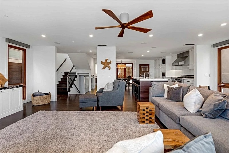 716 Manhattan Remodeled Executive Home In The Heart Of South Manhattan Beach! in Manhattan Beach, California, United States — photo 5