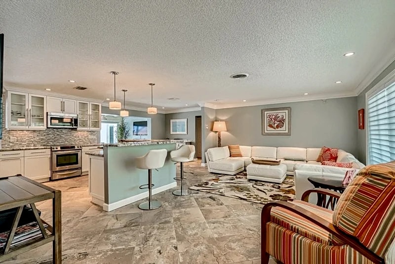 Bimini Breeze 3bd/2ba Beach House WPB on Singer Island in West Palm Beach, Florida, United States — photo 3