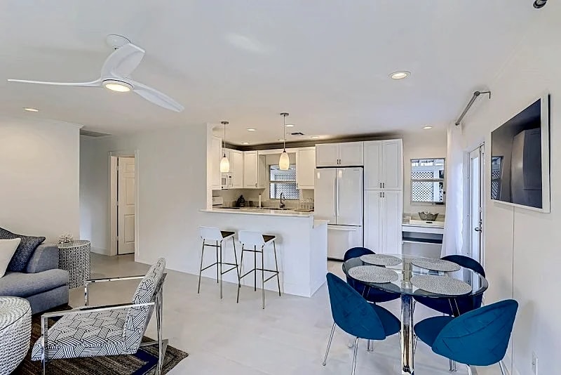 Little Havana 2BD/2BA Vacation Home in WPB with Private Pool in West Palm Beach, Florida, United States — photo 3