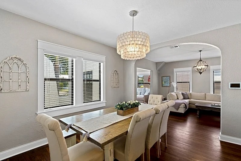 Casa Sunshine Light-filled Spanish Vacation Villa with spacious backyard in West Palm Beach, Florida, United States — photo 4
