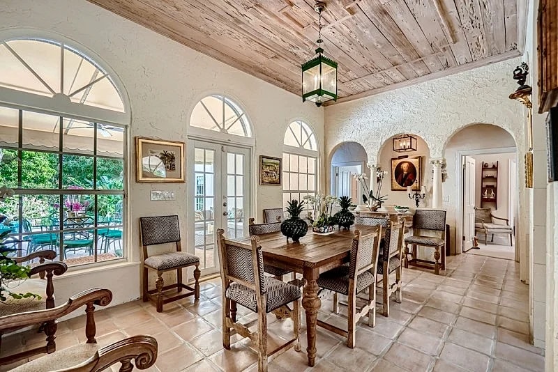 Luxurious 4BD/4BA Vacation Home in West Palm Beach in West Palm Beach, Florida, United States — photo 5