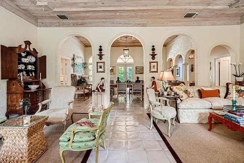 Luxurious 4BD/4BA Vacation Home in West Palm Beach in West Palm Beach, Florida, United States — photo 4