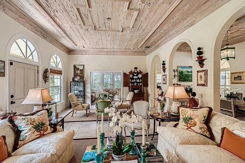 Luxurious 4BD/4BA Vacation Home in West Palm Beach in West Palm Beach, Florida, United States — photo 2
