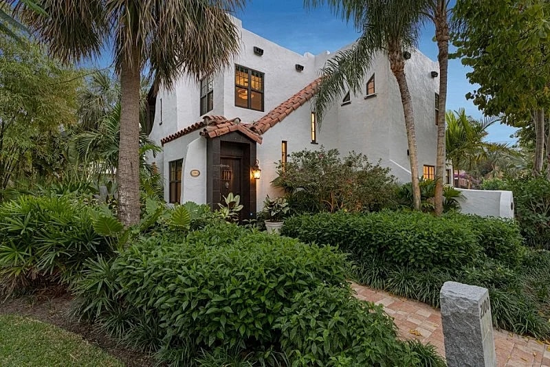 Casa Michaeline Historic Elegance in this Spanish-style home in WPB in West Palm Beach, Florida, United States — photo 2