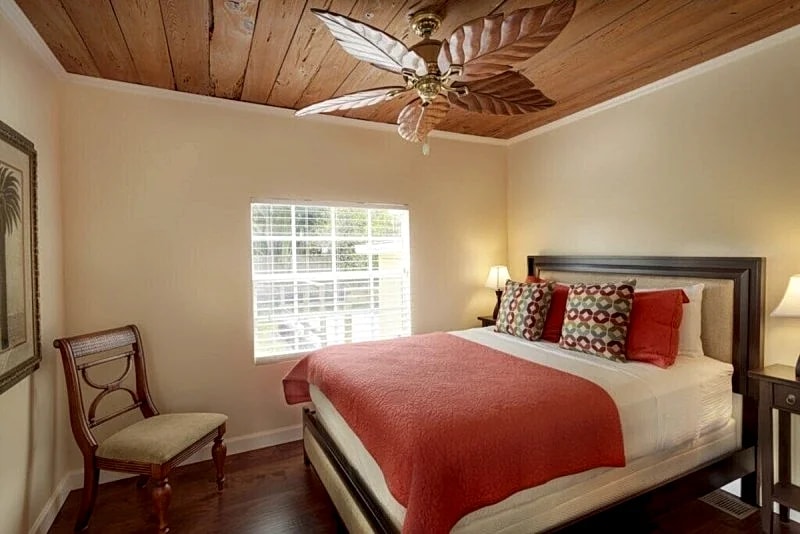 CASA DEL SOL | 2BD/1BA COTTAGE | PRIVATE POOL in West Palm Beach, Florida, United States — photo 3