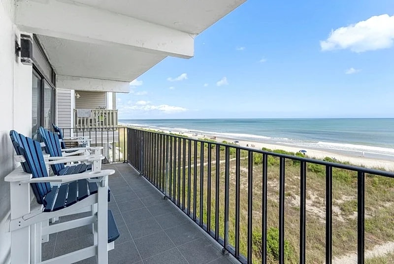 OCEAN TOWERS BEACH CLUB 401 - OCEANFRONT - WINDY HILL SECTION in North Myrtle Beach, South Carolina, United States — photo 3