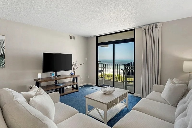 OCEAN TOWERS BEACH CLUB 401 - OCEANFRONT - WINDY HILL SECTION in North Myrtle Beach, South Carolina, United States — photo 2