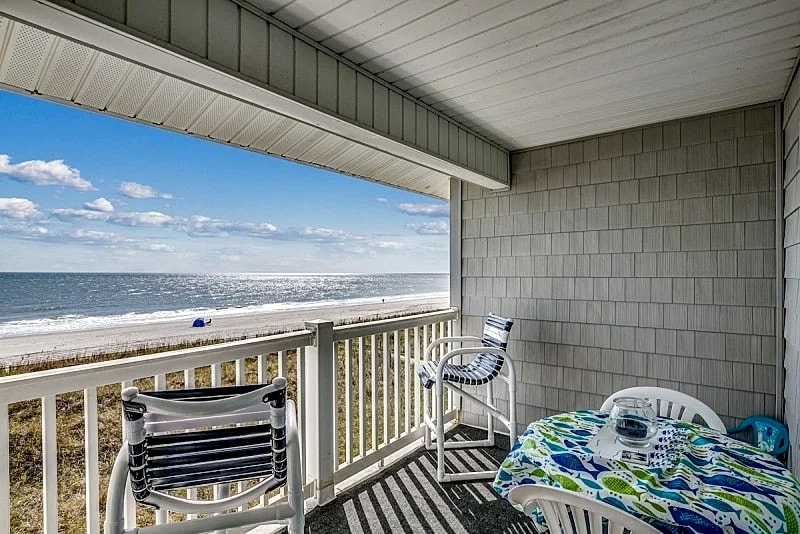 TRADEWINDS 3A - OCEANFRONT - WINDY HILL SECTION in North Myrtle Beach, South Carolina, United States — photo 3