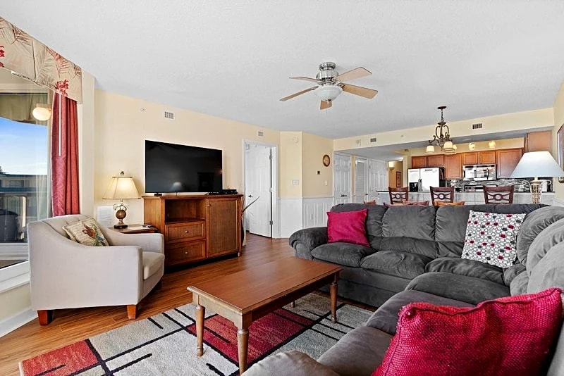 MALIBU POINTE 705 - 2ND ROW OCEAN VIEW - CRESCENT BEACH SECTION in North Myrtle Beach, South Carolina, United States — photo 5