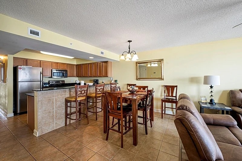 MALIBU POINTE 505 - 2ND ROW OCEAN VIEW - CRESCENT BEACH SECTION in North Myrtle Beach, South Carolina, United States — photo 5