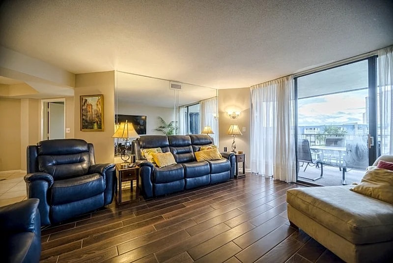 MAISONS-SUR-MER 110 - OCEAN VIEW - SHORE DRIVE in Myrtle Beach, South Carolina, United States — photo 4
