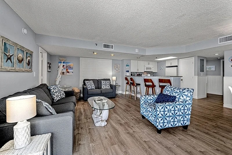 SEAWATCH RESORT 808 OCEAN FRONT-SHORE DRIVE SECTION in Myrtle Beach, South Carolina, United States — photo 2