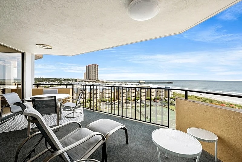 MAISONS-SUR-MER 408 - OCEAN VIEW - SHORE DRIVE in Myrtle Beach, South Carolina, United States — photo 5