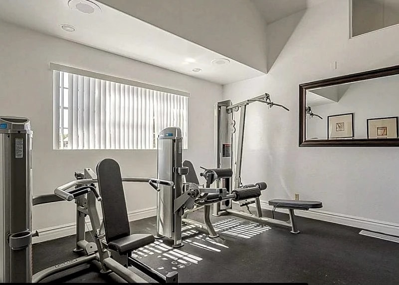 Tastefully Decorated, Perfect Scottsdale Location condo w/ Pool, Spa, Gym! in Scottsdale, Arizona, United States — photo 2