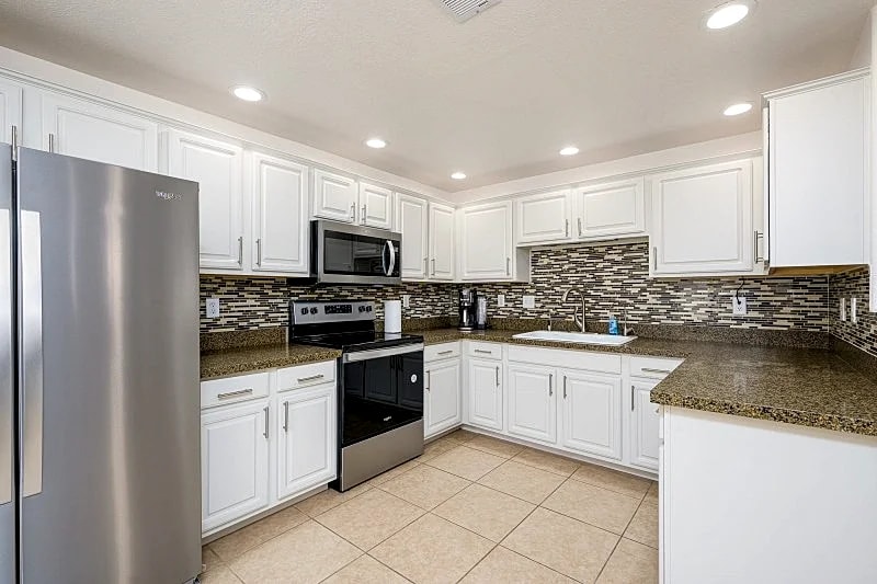 Gated 2/2 in Great North Scottsdale Location in Scottsdale, Arizona, United States — photo 3