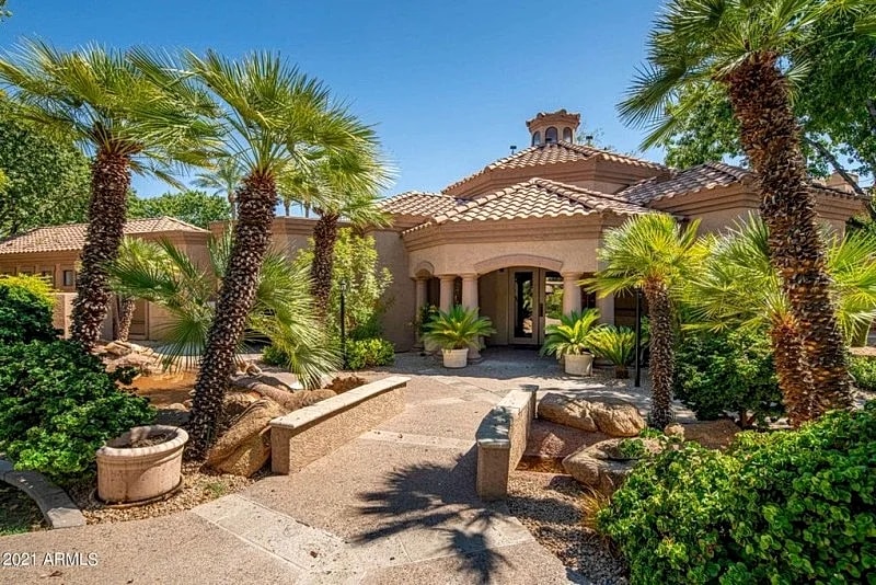Villa Viva: Heated Pools, Hot-Tubs, Minutes to all events! in Scottsdale, Arizona, United States — photo 2