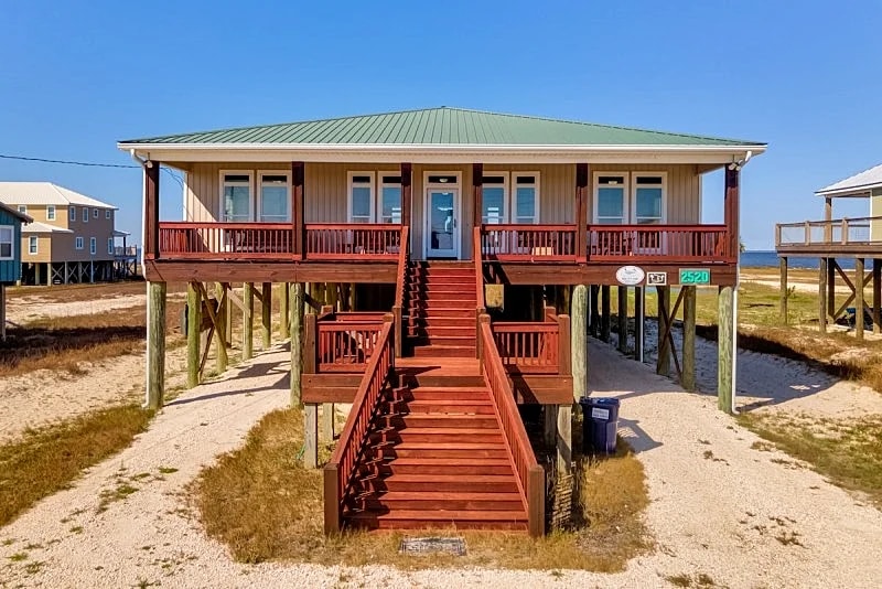 Ahh House - Bayfront House, Short Walk to Gulf Beach