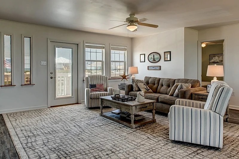 Saltaire - Bayfront home with private bayfront beach. in Dauphin Island, Alabama, United States — photo 3