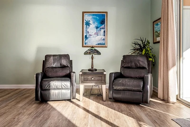 4 bedroom condo, 2 pools, Gulf View, boardwalk to beach! – Mother of Pearl in Dauphin Island, Alabama, United States — photo 4