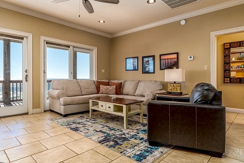 Oceanfront Deck, Overlooking the Wave! Pet-Friendly - KeyWester in Dauphin Island, Alabama, United States — photo 4
